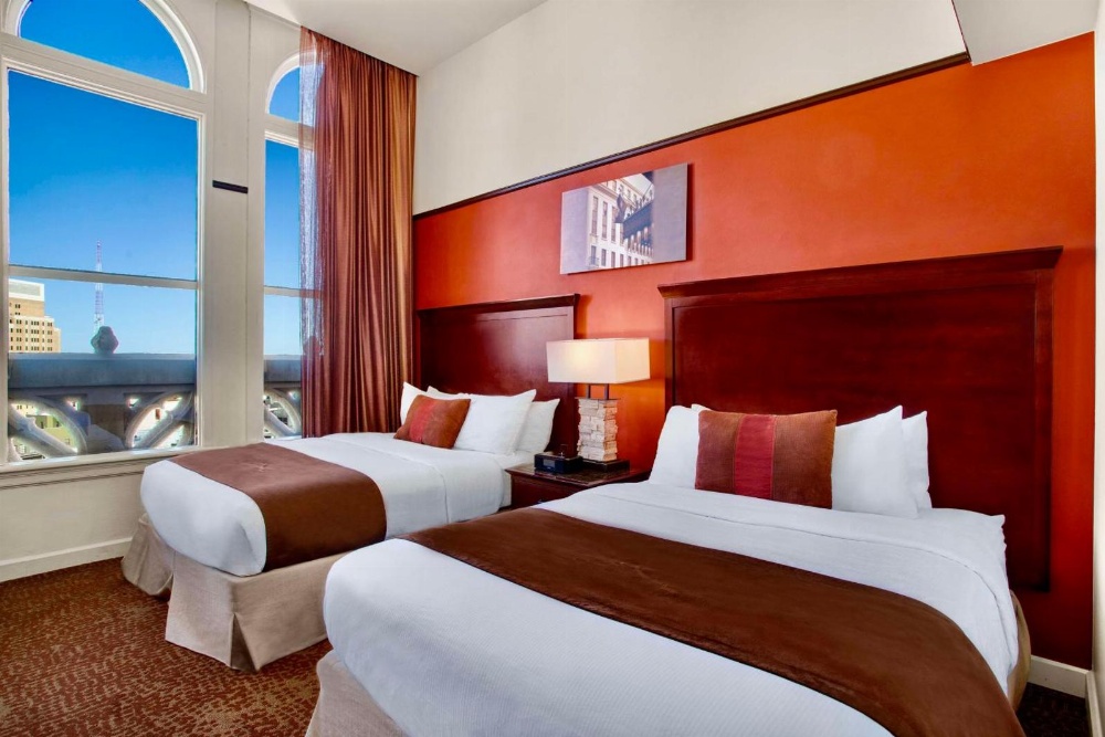 The Emily Morgan Hotel - A DoubleTree By Hilton Main image