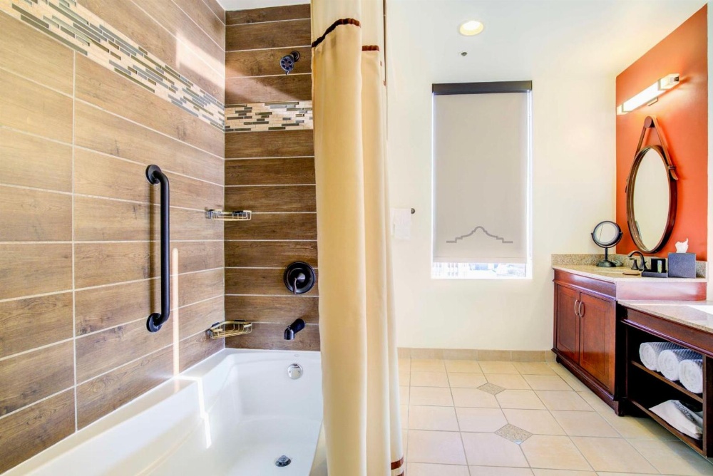 The Emily Morgan Hotel - A DoubleTree By Hilton Main image