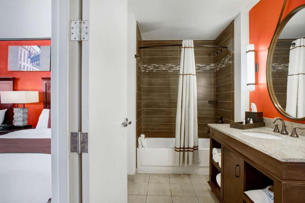 The Emily Morgan Hotel - A DoubleTree By Hilton